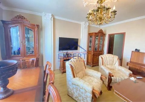 ԱՋԱՓՆՅԱԿ, ԼԵՆԻՆԳՐԱԴՅԱՆ ՓՈՂՈՑ, 3 ՍԵՆՅԱԿ
