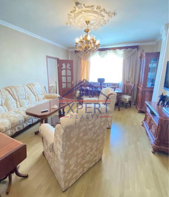 ԱՋԱՓՆՅԱԿ, ԼԵՆԻՆԳՐԱԴՅԱՆ ՓՈՂՈՑ, 3 ՍԵՆՅԱԿ