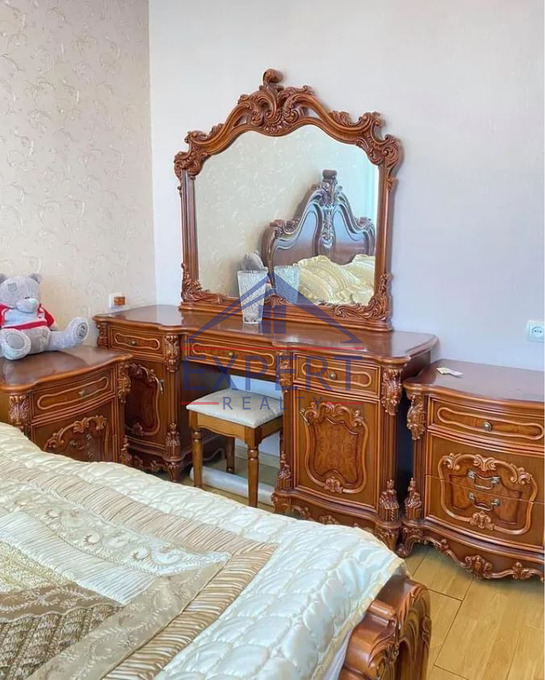 ԱՋԱՓՆՅԱԿ, ԼԵՆԻՆԳՐԱԴՅԱՆ ՓՈՂՈՑ, 3 ՍԵՆՅԱԿ