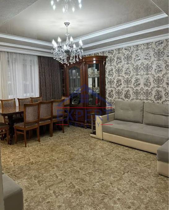 ԱՐԱԲԿԻՐ, ԿՈՄԻՏԱՍԻ ՊՈՂՈՏԱ, 2 ՍԵՆՅԱԿ