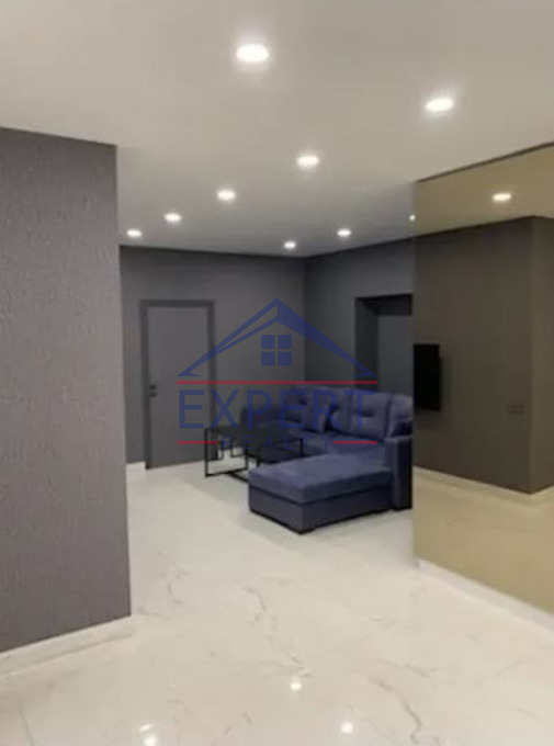 ՄԱԼԱԹԻԱ ՍԵԲԱՍՏԻԱ, 3 ՍԵՆՅԱԿ