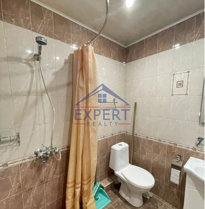 ԿԵՆՏՐՈՆ, ՍԱՅԱԹ ՆՈՎԱ ՊՈՂՈՏԱ, 3 ՍԵՆՅԱԿ