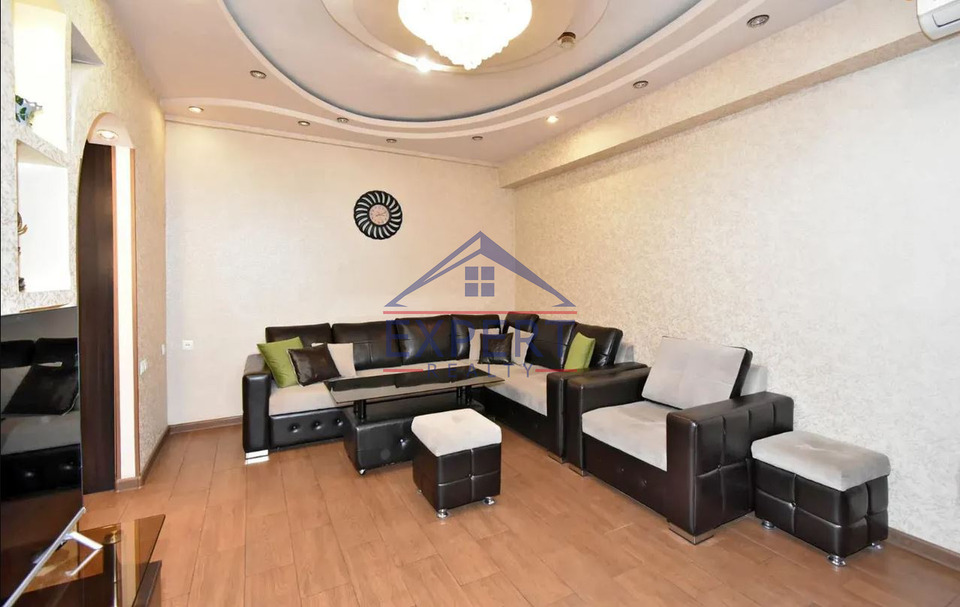 ԿԵՆՏՐՈՆ, ԿՈՂԲԱՑԻ ՓՈՂՈՑ, 2 ՍԵՆՅԱԿ