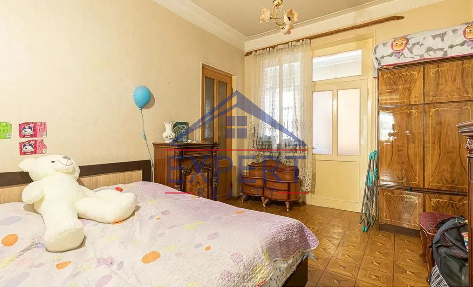 ԿԵՆՏՐՈՆ,ՊԱՐՈՆՅԱՆ ՓՈՂՈՑ 3 ՍԵՆՅԱԿ