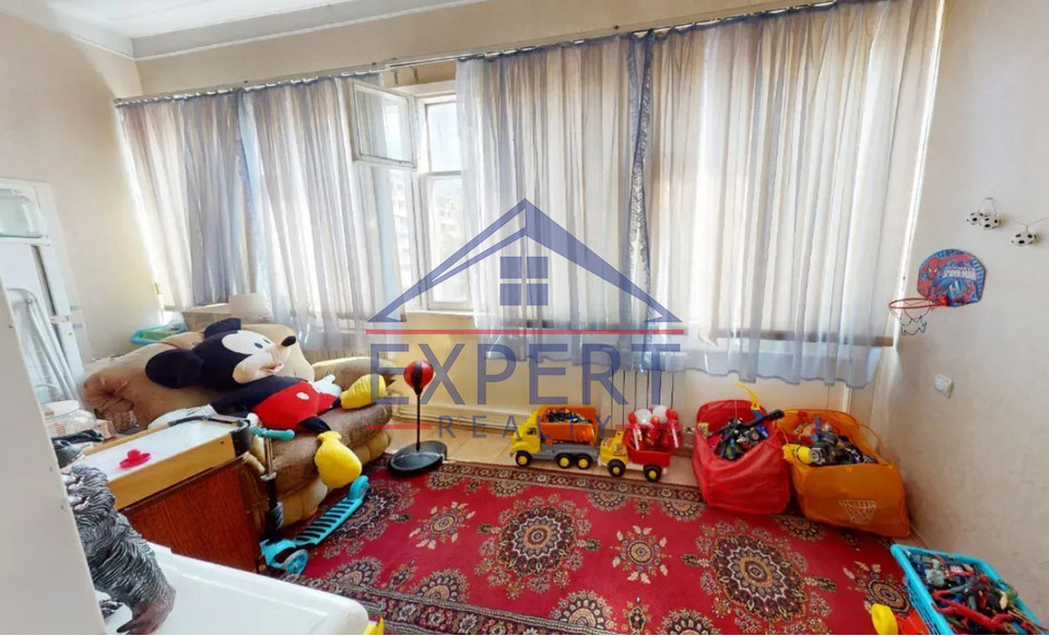 ԿԵՆՏՐՈՆ,ՊԱՐՈՆՅԱՆ ՓՈՂՈՑ 3 ՍԵՆՅԱԿ