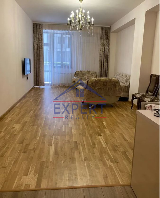 ՔԱՆԱՔԵՌ ԶԵՅԹՈՒՆ, ՊԱՐՈՒՅՐ ՍԵՎԱԿԻ ՓՈՂՈՑ,  3 ՍԵՆՅԱԿ