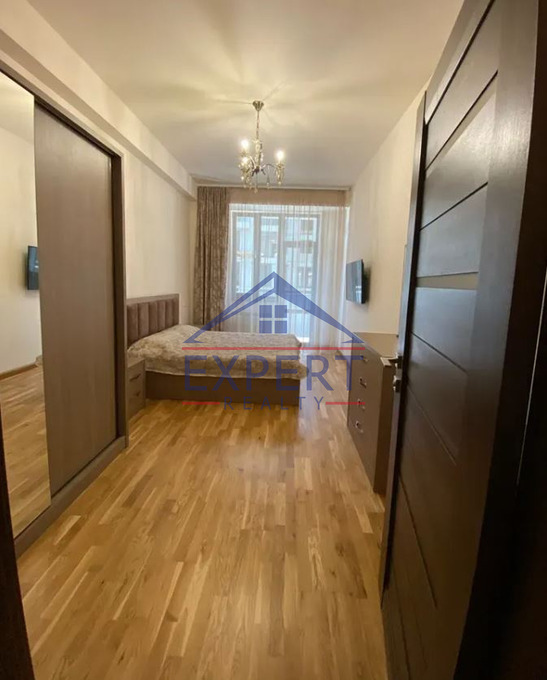 ՔԱՆԱՔԵՌ ԶԵՅԹՈՒՆ, ՊԱՐՈՒՅՐ ՍԵՎԱԿԻ ՓՈՂՈՑ,  3 ՍԵՆՅԱԿ