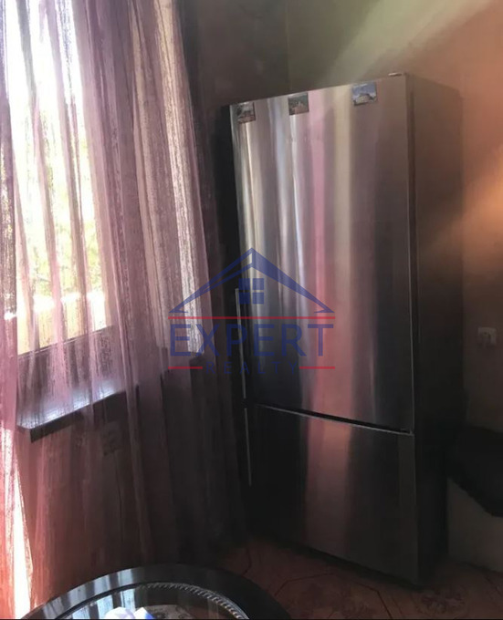 ՇԵՆԳԱՎԻԹ, ԵՂԲԱՅՈՒԹՅԱՆ Փ., 3 ՍԵՆՅԱԿ