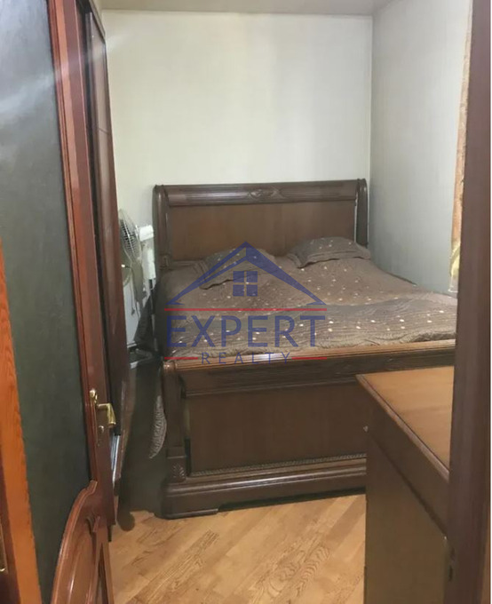 ՇԵՆԳԱՎԻԹ, ԵՂԲԱՅՈՒԹՅԱՆ Փ., 3 ՍԵՆՅԱԿ