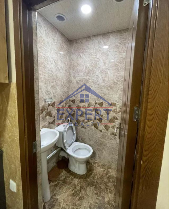 ԱՋԱՓՆՅԱԿ, ՄԱԶՄԱՆՅԱՆ ՓՈՂՈՑ, 3 ՍԵՆՅԱԿ