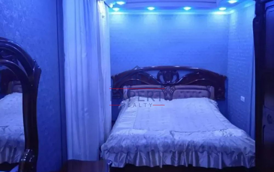 ԱՋԱՓՆՅԱԿ, ԼԵՆԻՆԳՐԱԴՅԱՆ Փ., 3 ՍԵՆՅԱԿ