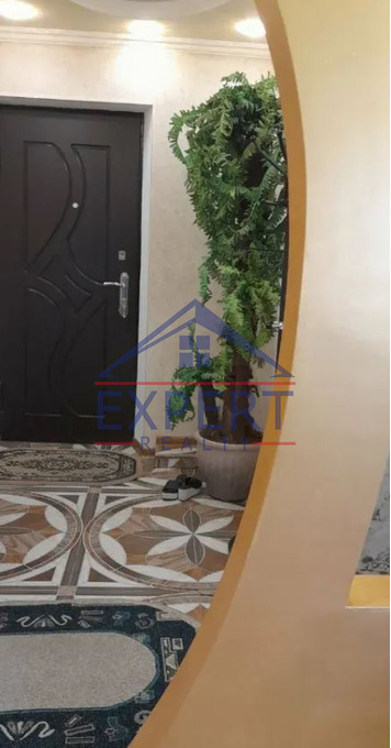 ԱՋԱՓՆՅԱԿ, ԼԵՆԻՆԳՐԱԴՅԱՆ Փ., 3 ՍԵՆՅԱԿ