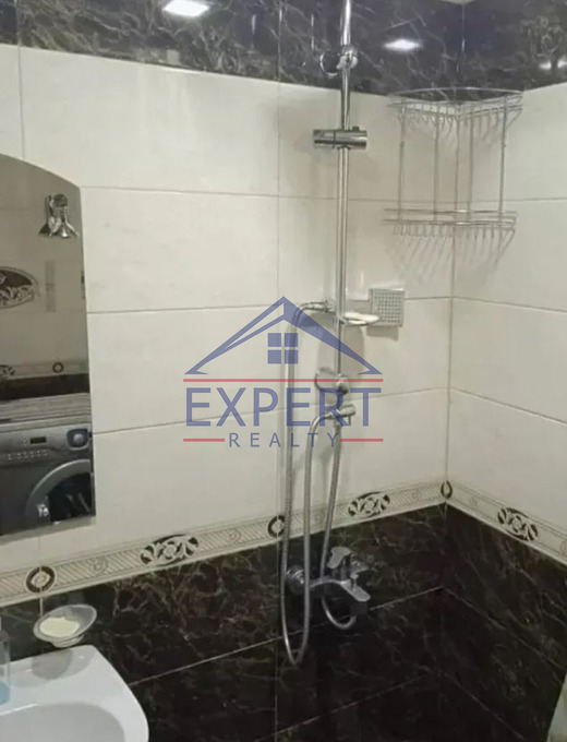 ԱՋԱՓՆՅԱԿ, ԼԵՆԻՆԳՐԱԴՅԱՆ Փ., 3 ՍԵՆՅԱԿ