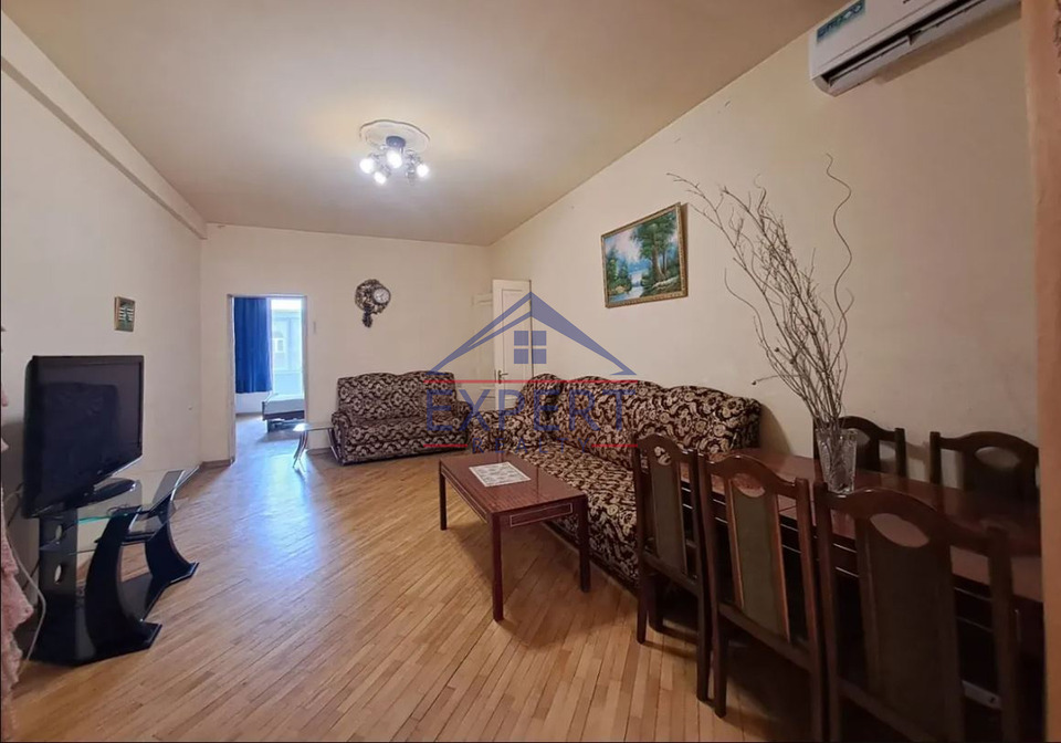 ՇԵՆԳԱՎԻԹ, ԳԱՐԵԳԻՆ ՆԺԴԵՀԻ ՊՈՂՈՏԱ, 3 ՍԵՆՅԱԿ