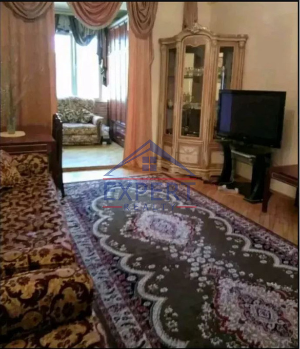 ՇԵՆԳԱՎԻԹ, ԳԱՐԵԳԻՆ ՆԺԴԵՀԻ ՊՈՂՈՏԱ, 3 ՍԵՆՅԱԿ