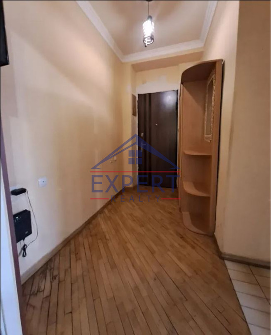 ՇԵՆԳԱՎԻԹ, ԳԱՐԵԳԻՆ ՆԺԴԵՀԻ ՊՈՂՈՏԱ, 3 ՍԵՆՅԱԿ