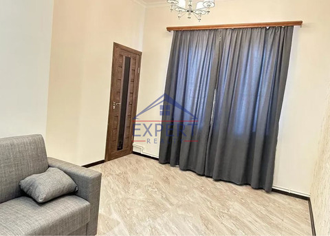 ԱՐԱԲԿԻՐ, ՀԱՄՈ ՍԱՀՅԱՆ ՓՈՂՈՑ, 2 ՍԵՆՅԱԿ