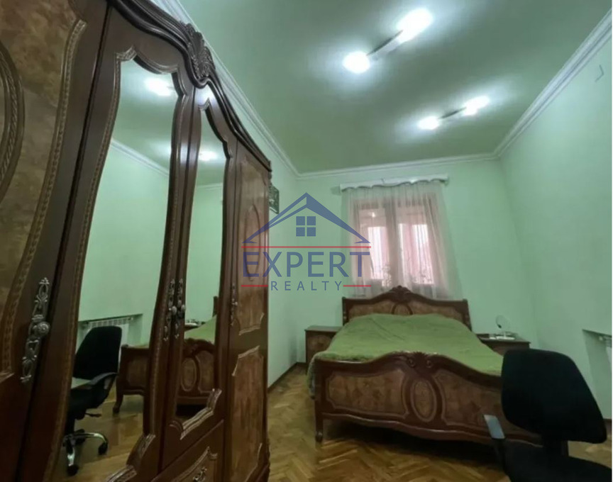 ԿԵՆՏՐՈՆ,ԱՐՇԱԿՈՒՆՅԱՆՑ ՊՈՂՈՏԱ 2 ՍԵՆՅԱԿ