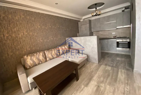 ՆՈՐՔ ՄԱՐԱՇ, ԳԱՐԵԳԻՆ ՀՈՎՍԵՓՅԱՆ ՓՈՂՈՑ, 2 ՍԵՆՅԱԿ