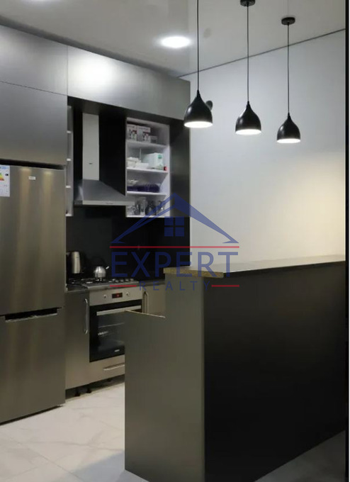 ՄԱԼԱԹԻԱ ՍԵԲԱՍՏԻԱ, ԱԴՄԻՐԱԼ ԻՍԱԿՈՎԻ ՊՈՂՈՏԱ, 3 ՍԵՆՅԱԿ