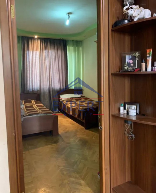 ԱՐԱԲԿԻՐ, ՓԱՓԱԶՅԱՆ ՓՈՂՈՑ, 3 ՍԵՆՅԱԿ
