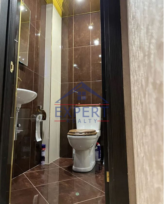 ՆՈՐ ՆՈՐՔ, ՄՈԼԴՈՎԱԿԱՆ ՓՈՂՈՑ, 3 ՍԵՆՅԱԿ