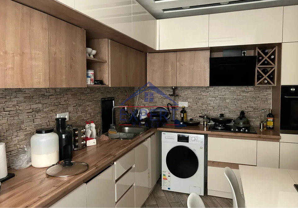 ԷՐԵԲՈՒՆԻ, ԱՐՑԱԽԻ ՊՈՂՈՏԱ, 3 ՍԵՆՅԱԿ