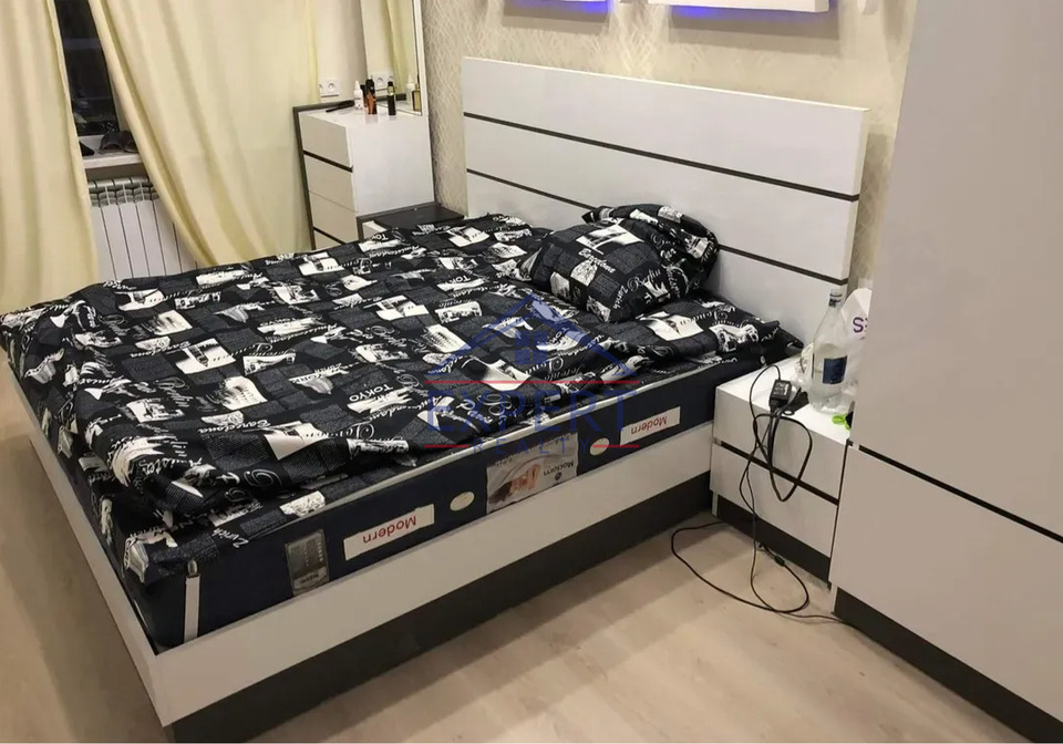 ԷՐԵԲՈՒՆԻ, ԱՐՑԱԽԻ ՊՈՂՈՏԱ, 3 ՍԵՆՅԱԿ