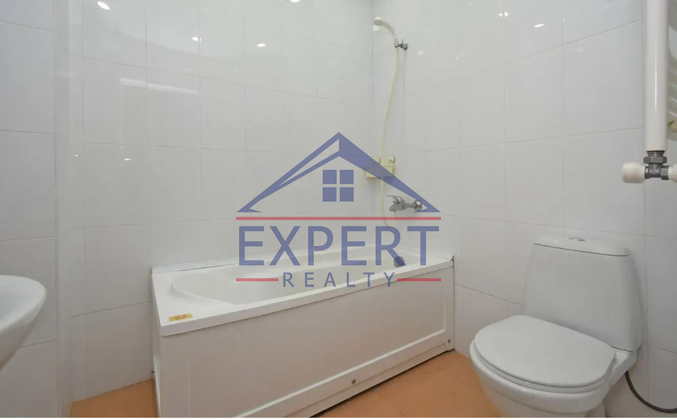 ՔԱՆԱՔԵՌ ԶԵՅԹՈՒՆ, ՍԵՎԱԿԻ ՓՈՂՈՑ, 3 ՍԵՆՅԱԿ