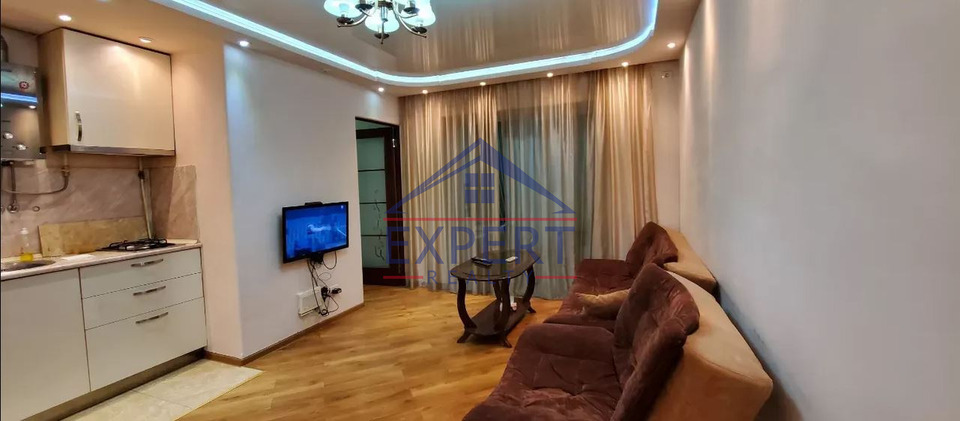 ԱՐԱԲԿԻՐ, ԿՈՄԻՏԱՍԻ ՊՈՂՈՏԱ, 2 ՍԵՆՅԱԿ