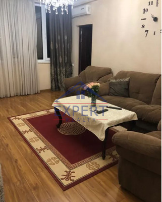 ԿԵՆՏՐՈՆ, ՆԱՐ ԴՈՍԻ ՓՈՂՈՑ, 3 ՍԵՆՅԱԿ