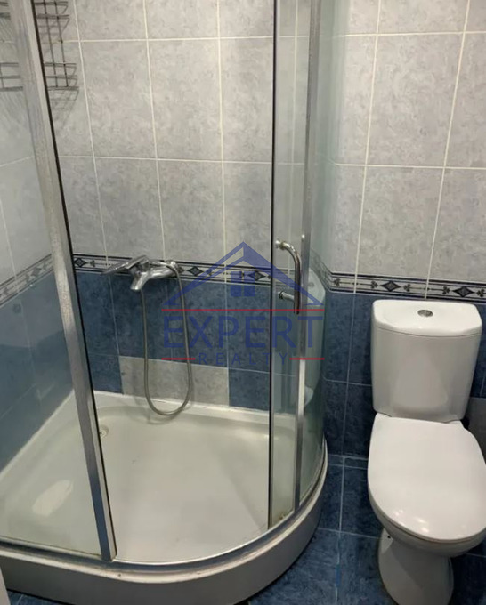 ԱՐԱԲԿԻՐ, ԱԶԱՏՈՒԹՅԱՆ ՊՈՂՈՏԱ, 2 ՍԵՆՅԱԿ