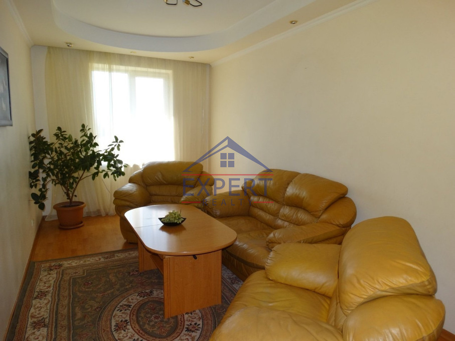 ԷՐԵԲՈՒՆԻ, ՆՈՐ ԱՐԵՇ, 3 ՍԵՆՅԱԿ