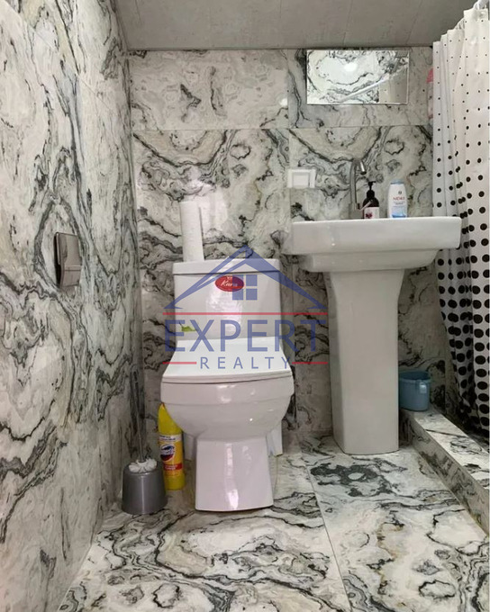 ԿԵՆՏՐՈՆ,ՀԵՐԱՑԻ  ՓՈՂՈՑ,  2 ՍԵՆՅԱԿ