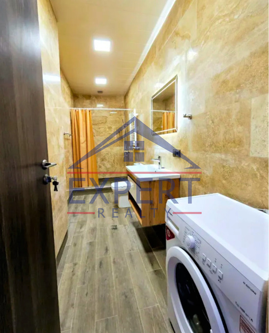 ԴԱՎԹԱՇԵՆ, ԱՆԴՐԱՆԻԿ ԻՈՍԻՖՅԱՆԻ ՓՈՂՈՑ, 3 ՍԵՆՅԱԿ