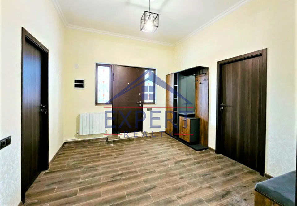 ԴԱՎԹԱՇԵՆ, ԱՆԴՐԱՆԻԿ ԻՈՍԻՖՅԱՆԻ ՓՈՂՈՑ, 3 ՍԵՆՅԱԿ