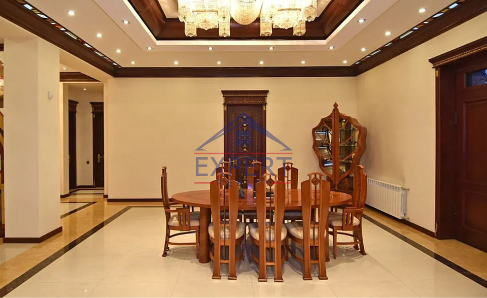 ԱՎԱՆ, ԱԲՈՎՅԱՆ ԹԱՂԱՄԱՍ, 3 ՀԱՐԿԱՆԻ ԱՌԱՆՁՆԱՏՈՒՆ