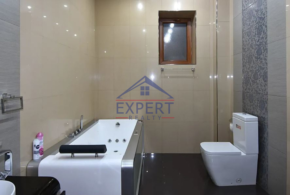 ԱՎԱՆ, ԱԲՈՎՅԱՆ ԹԱՂԱՄԱՍ, 3 ՀԱՐԿԱՆԻ ԱՌԱՆՁՆԱՏՈՒՆ