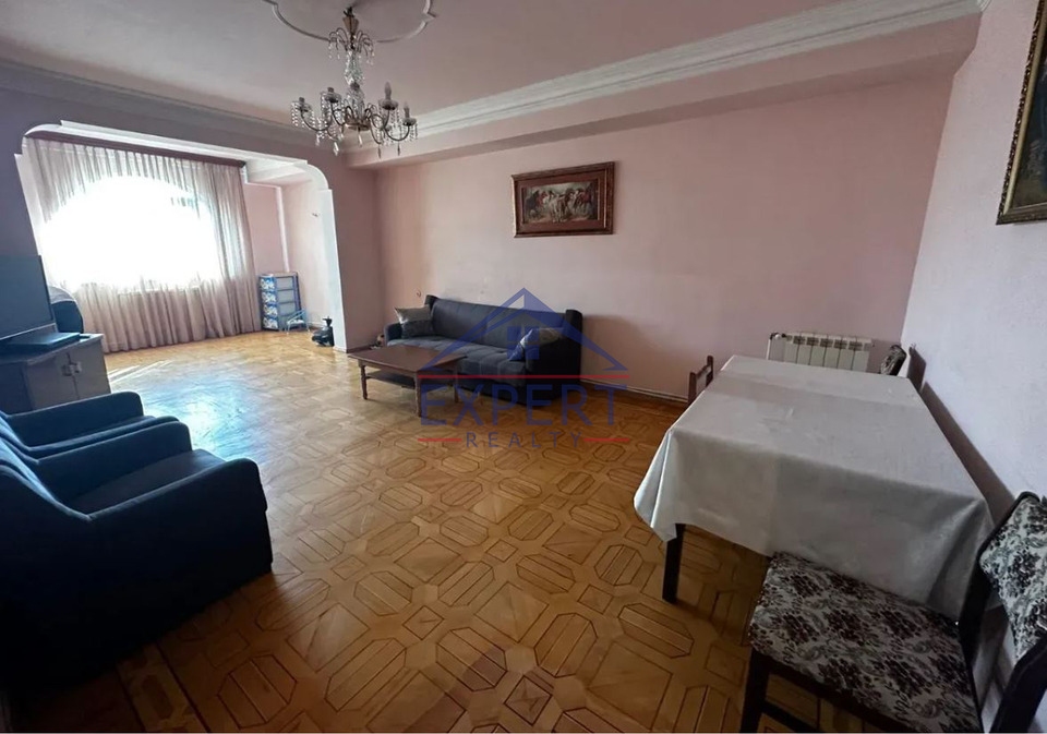 ԱՎԱՆ, ՆԱՐԵԿԱՑԻ ՓՈՂՈՑ, 3 ՍԵՆՅԱԿ