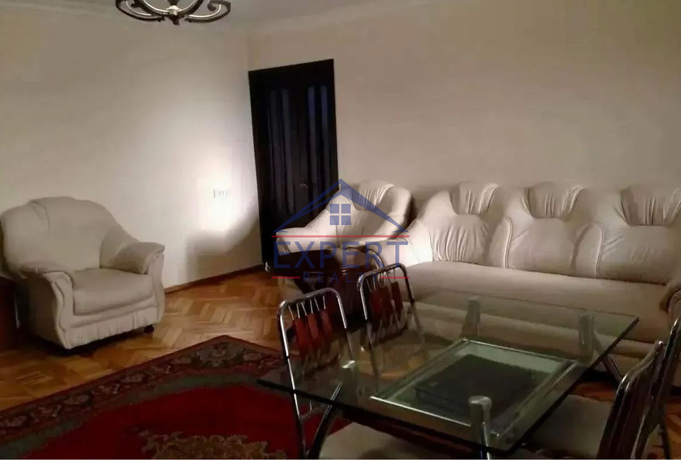 ԱՋԱՓՆՅԱԿ, ՀԱԼԱԲՅԱՆ ՓՈՂՈՑ, 4 ՍԵՆՅԱԿ