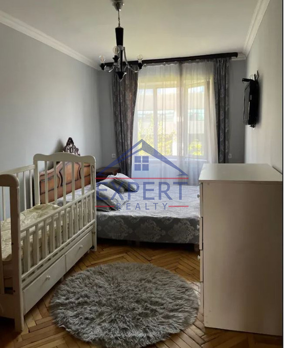 ԱՋԱՓՆՅԱԿ, ՀԱԼԱԲՅԱՆ ՓՈՂՈՑ, 4 ՍԵՆՅԱԿ