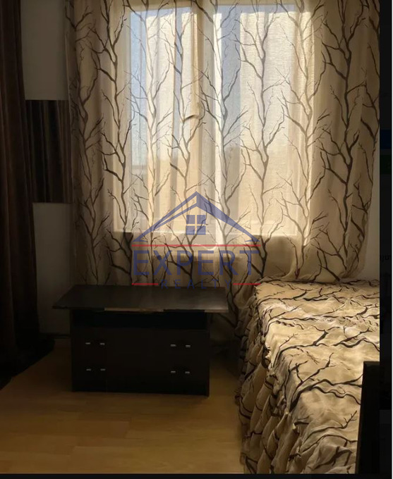 ԱՋԱՓՆՅԱԿ, ՀԱԼԱԲՅԱՆ ՓՈՂՈՑ, 4 ՍԵՆՅԱԿ