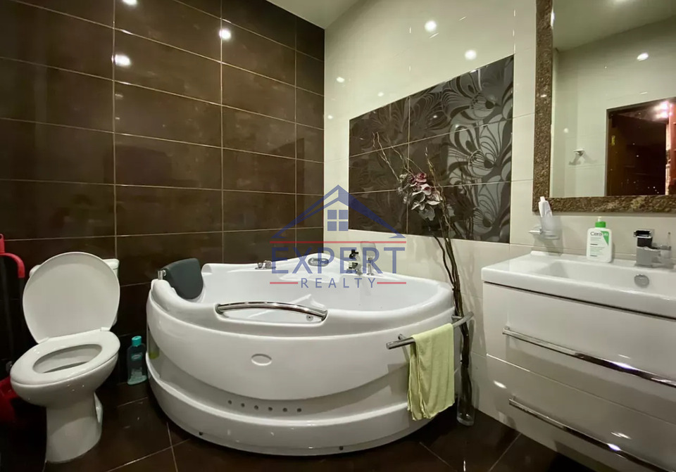 ԿԵՆՏՐՈՆ, ՀԵՐԱՑՈՒ , 2 ՍԵՆՅԱԿ