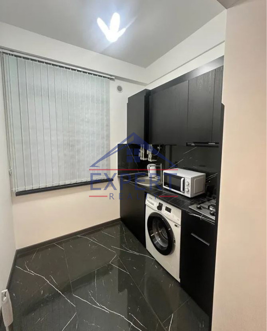 ԱՎԱՆ, ՔՈՒՉԱԿ ԹԱՂԱՄԱՍ, 3 ՍԵՆՅԱԿ