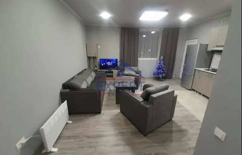 ԿԵՆՏՐՈՆ, ԱՆՏԱՌԱՅԻՆ ՓՈՂՈՑ, 2 ՍԵՆՅԱԿ