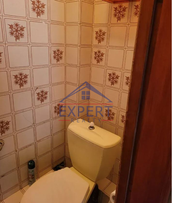 ԴԱՎԹԱՇԵՆ, ՏԻԳՐԱՆ ՊԵՏՐՈՍՅԱՆ ՓՈՂՈՑ, 3 ՍԵՆՅԱԿ