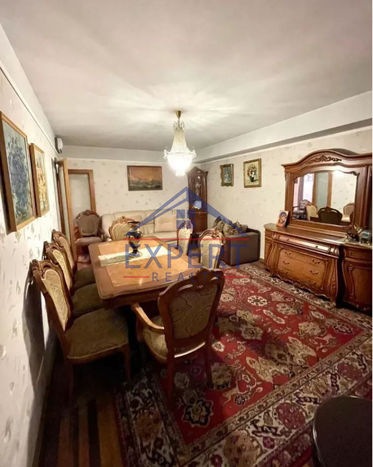 ՔԱՆԱՔԵՌ ԶԵՅԹՈՒՆ, ՌՈՒԲԻՆՅԱՆՑ ՓՈՂՈՑ, 3 ՍԵՆՅԱԿ