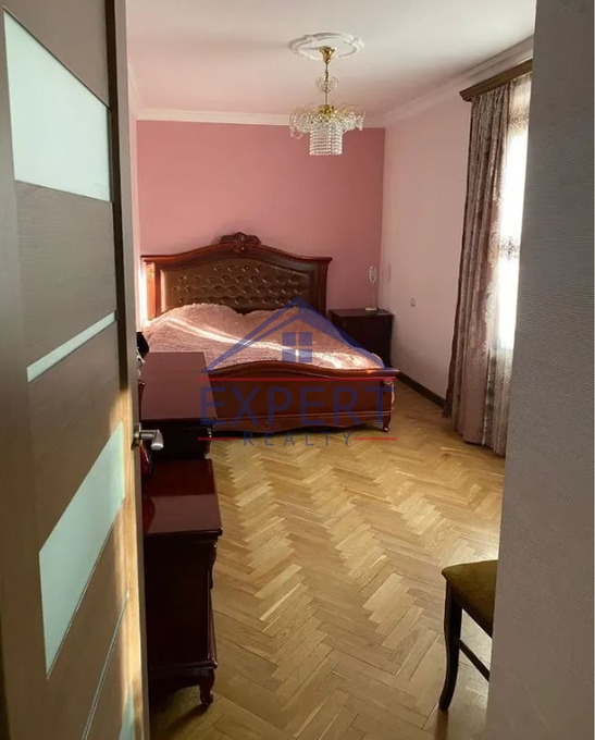 ԱՋԱՓՆՅԱԿ, ՀԱԼԱԲՅԱՆ ՓՈՂՈՑ, 3 ՍԵՆՅԱԿ