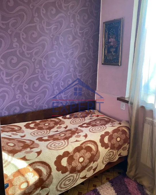 ԱՋԱՓՆՅԱԿ, ՀԱԼԱԲՅԱՆ ՓՈՂՈՑ, 3 ՍԵՆՅԱԿ