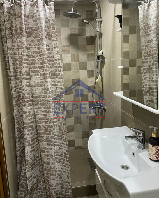 ԱՋԱՓՆՅԱԿ, ՀԱԼԱԲՅԱՆ ՓՈՂՈՑ, 3 ՍԵՆՅԱԿ